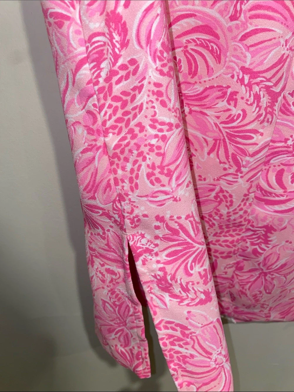 Lilly Pulitzer Pink and White Floral Sleeveless Top Size 10 NWOT - Picture 6 of 9